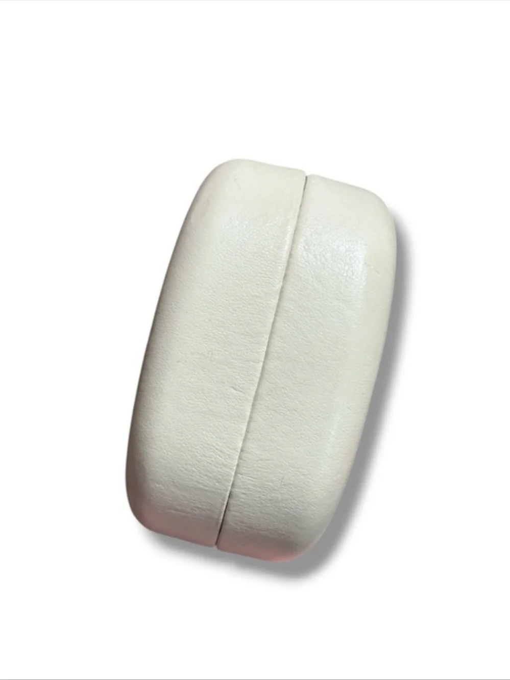 Marc Jacobs White Sunglasses Case with Matching Cleaning Cloth